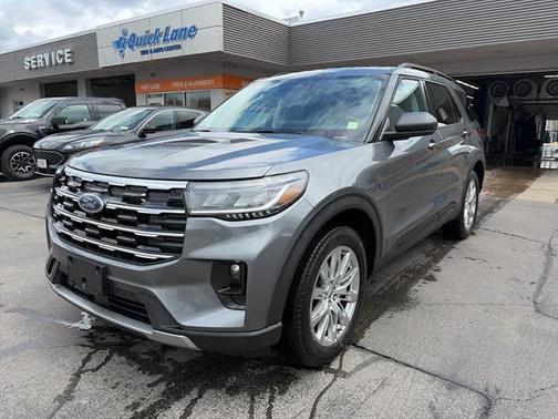 Carbonized Gray 2026 Ford Explorer Active