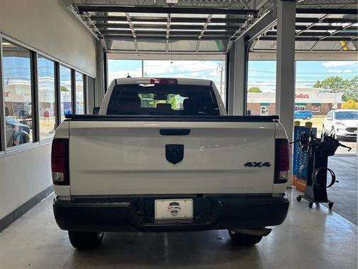 2021 RAM 1500 Classic SLT