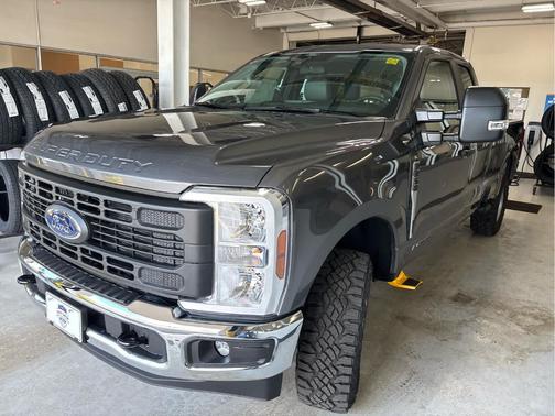 2025 Ford F-250 XL