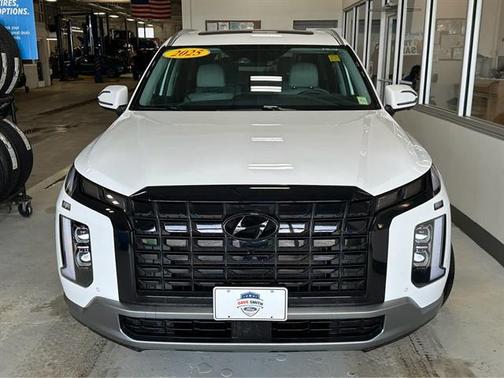 2025 Hyundai PALISADE SEL Premium
