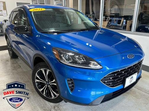 2021 Ford Escape SE
