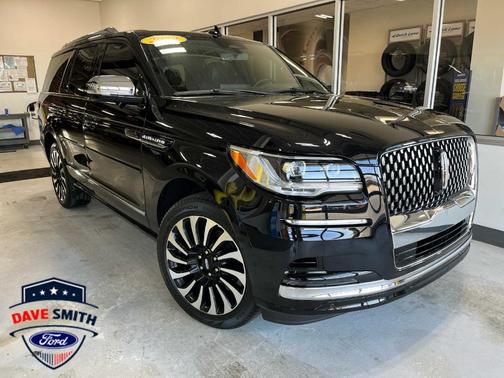 2024 Lincoln Navigator Black Label