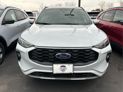2025 Ford Escape ST-Line Elite