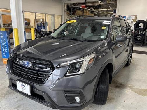 2024 Subaru Forester Premium