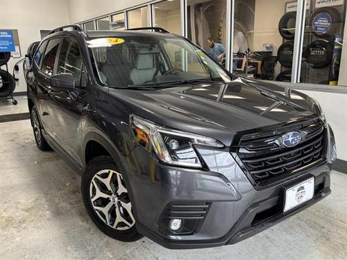 2024 Subaru Forester Premium