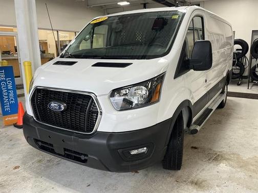 2023 Ford Transit-250 