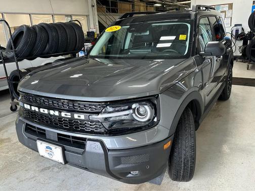 Carbonized Gray 2025 Ford Bronco Sport Outer Banks
