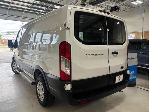 Oxford White 2024 Ford Transit-250