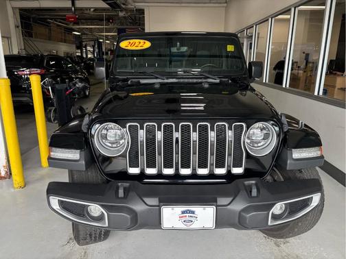 2022 Jeep Wrangler Unlimited Sahara