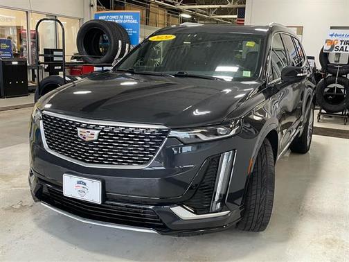 Manhattan Noir Metallic 2020 Cadillac XT6 Premium Luxury AWD