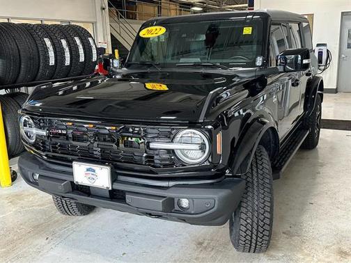 2022 Ford Bronco Base Advanced