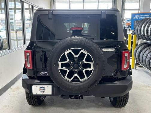 2022 Ford Bronco Base Advanced