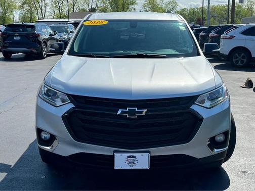 2018 Chevrolet Traverse LT Cloth