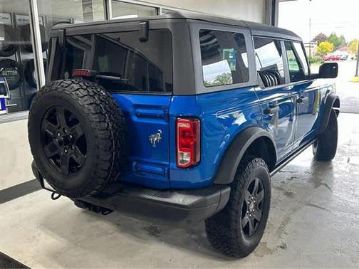 2022 Ford Bronco Black Diamond