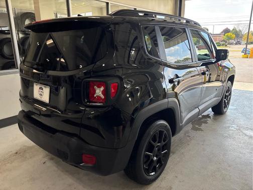 2020 Jeep Renegade Altitude
