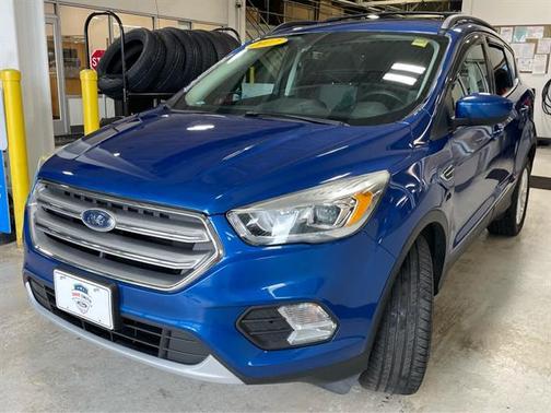Lightning Blue 2017 Ford Escape SE
