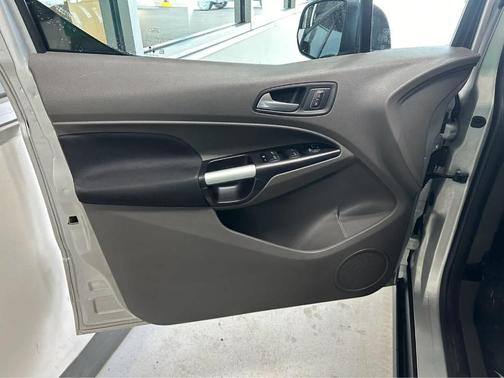 2023 Ford Transit Connect XLT