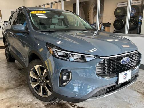 2023 Ford Escape Platinum
