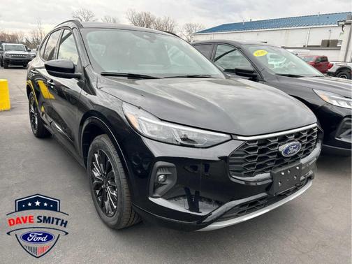 2025 Ford Escape ST-Line Elite