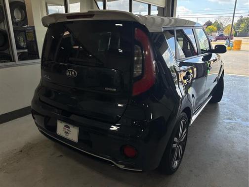 2018 Kia Soul +
