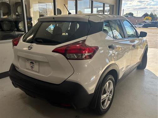 2020 Nissan Kicks S