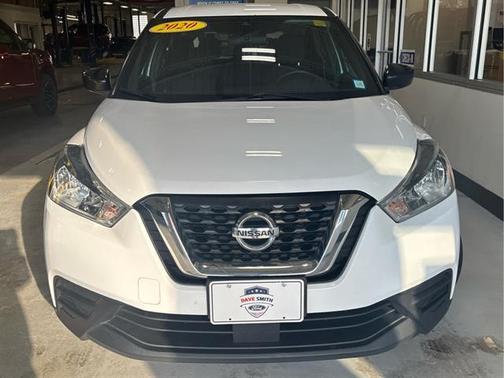 2020 Nissan Kicks S