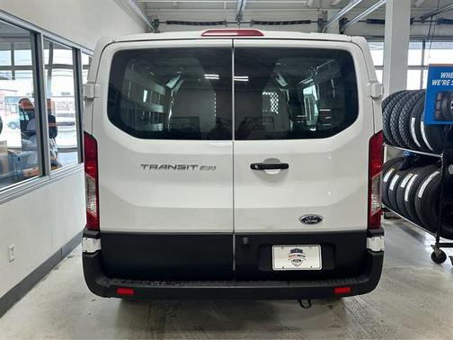 2024 Ford Transit-250 