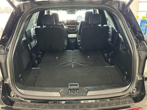 Agate Black 2025 Ford Explorer ST-Line