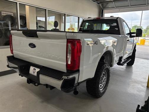 2025 Ford F-250 XL