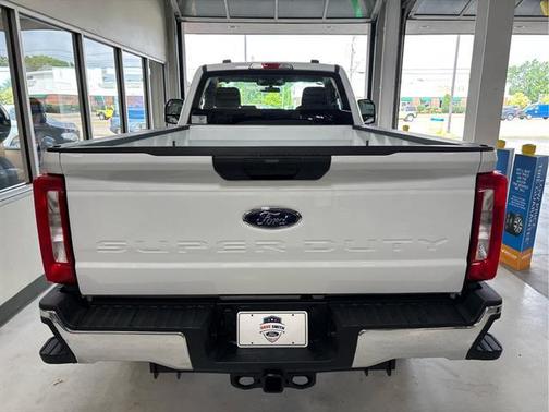 2025 Ford F-250 XL