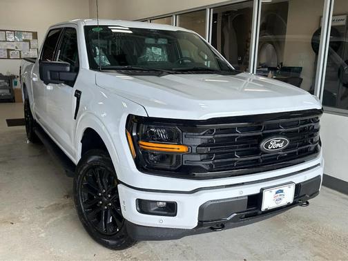 Oxford White 2026 Ford F-150 XLT