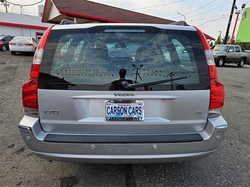 2006 Volvo V70 2.5T