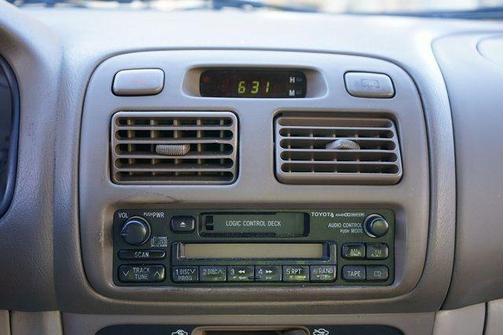 2000 Toyota Corolla CE