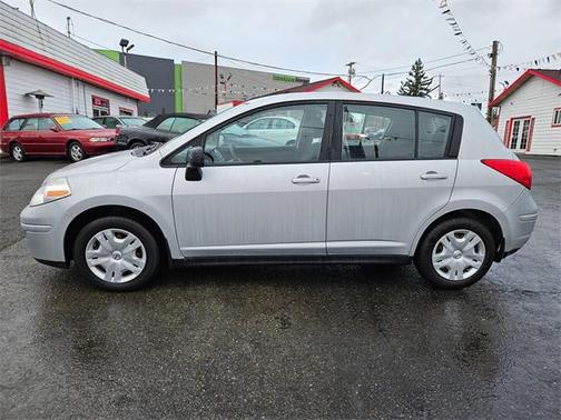 2012 Nissan Versa 1.8 S