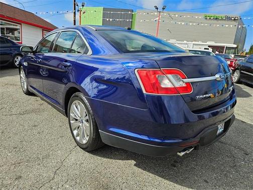 2011 Ford Taurus Limited