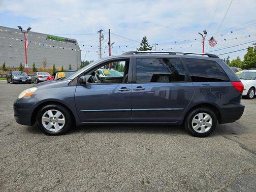 2008 Toyota Sienna LE