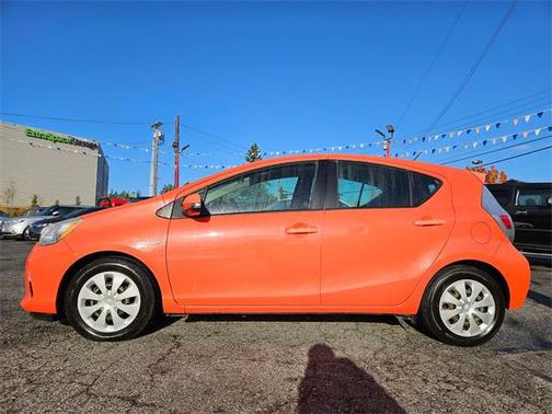 2014 Toyota Prius c Four