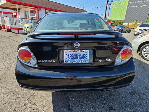 2002 Nissan Maxima SE