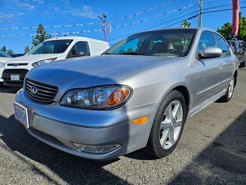 2002 INFINITI I35 Luxury
