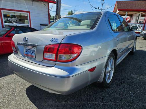 2002 INFINITI I35 Luxury