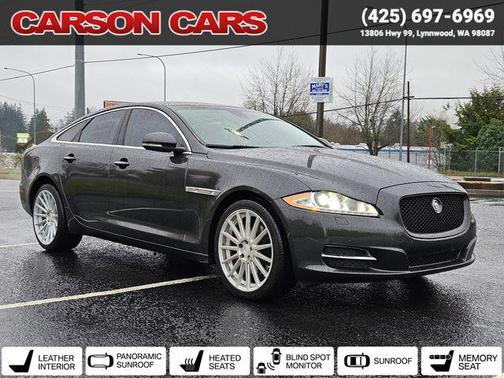 2011 Jaguar XJ Base