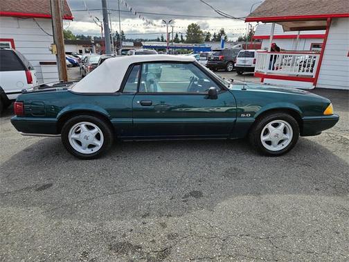 1992 Ford Mustang LX 5.0L Sport