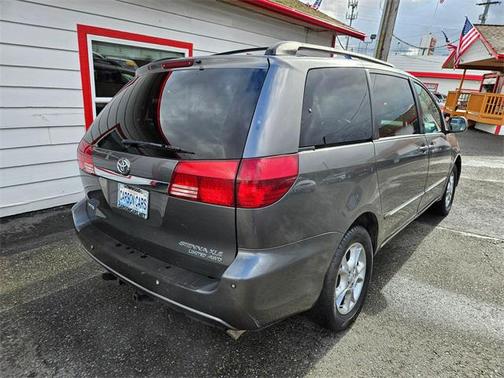 2005 Toyota Sienna XLE Limited