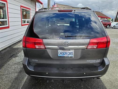 2005 Toyota Sienna XLE Limited