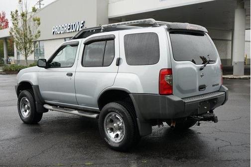 2000 Nissan Xterra SE