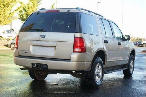 2004 Ford Explorer XLT
