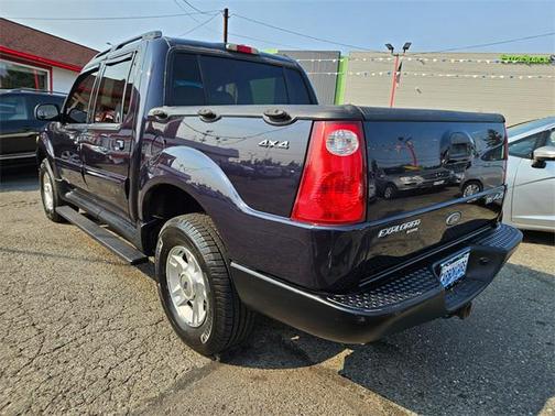 2002 Ford Explorer Sport Trac Base