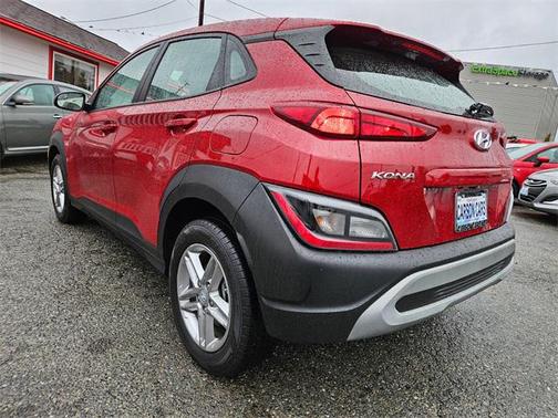 2022 Hyundai KONA SE