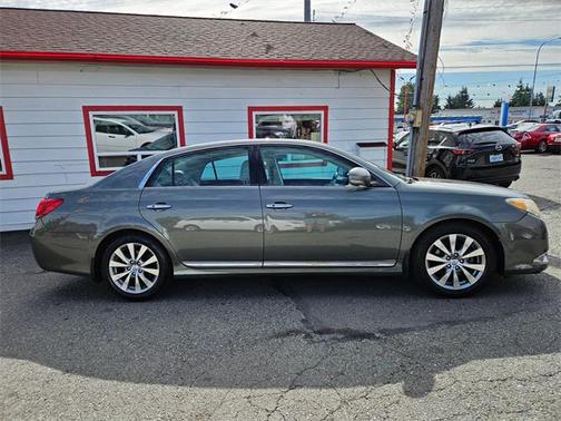 2011 Toyota Avalon Limited