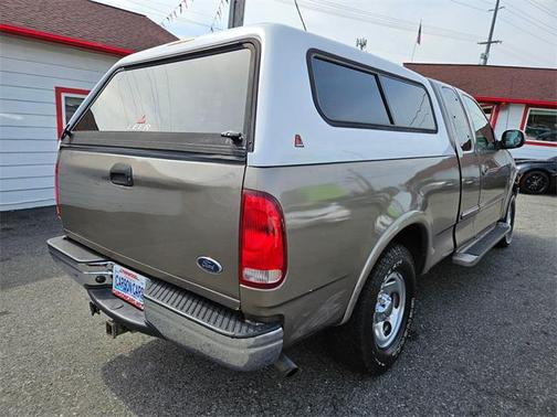2001 Ford F-150 XLT